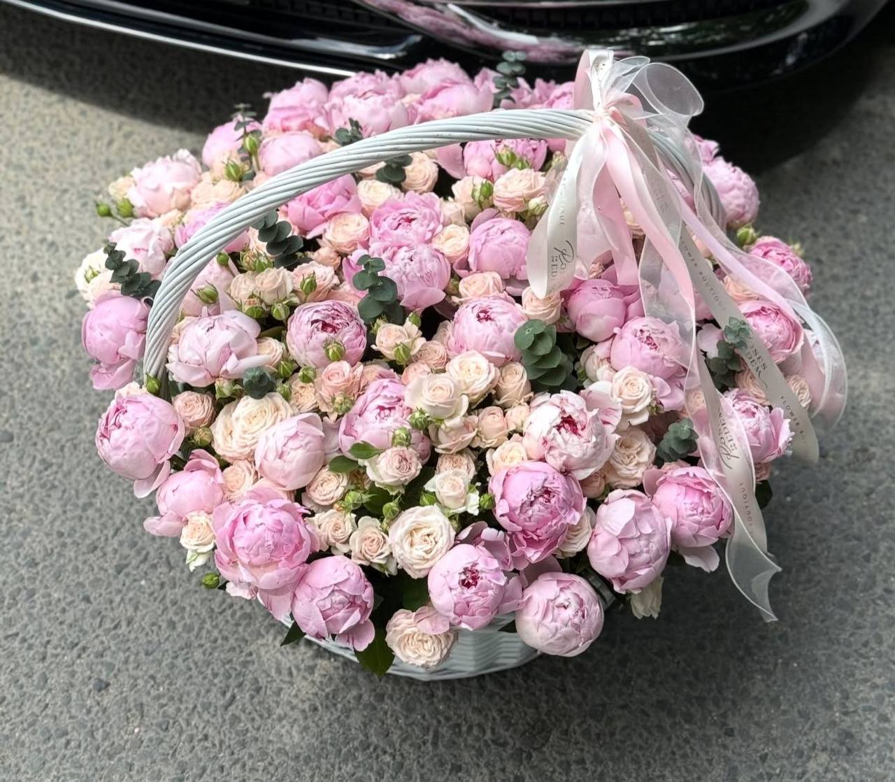 Пионовая корзина