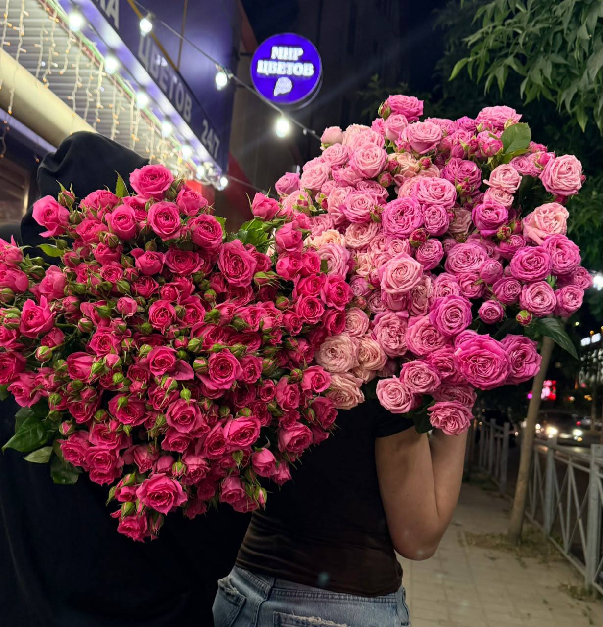 Дуэт кустовых роз